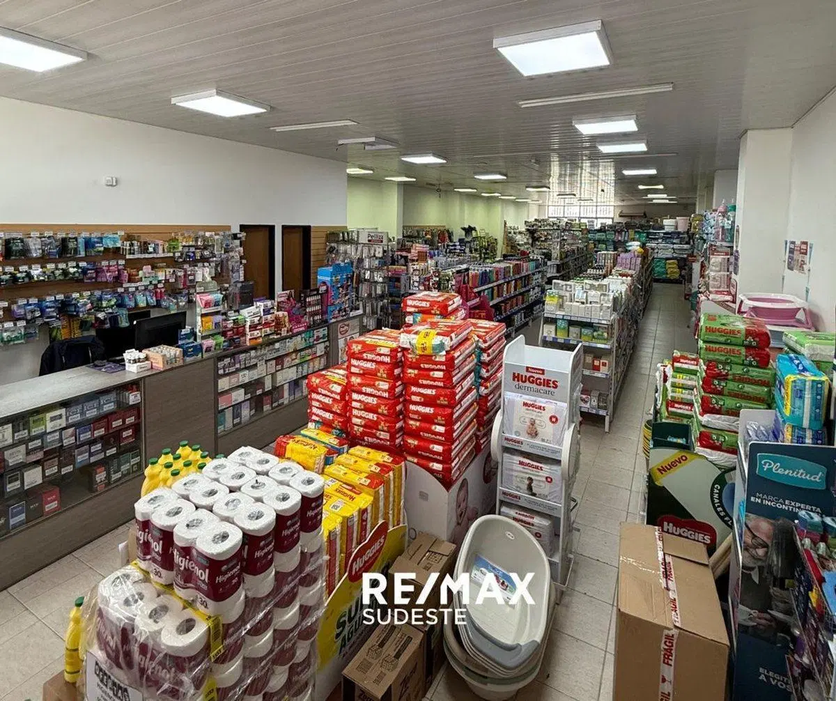 GRAN LOCAL COMERCIAL DONADO 500 EN PH 5