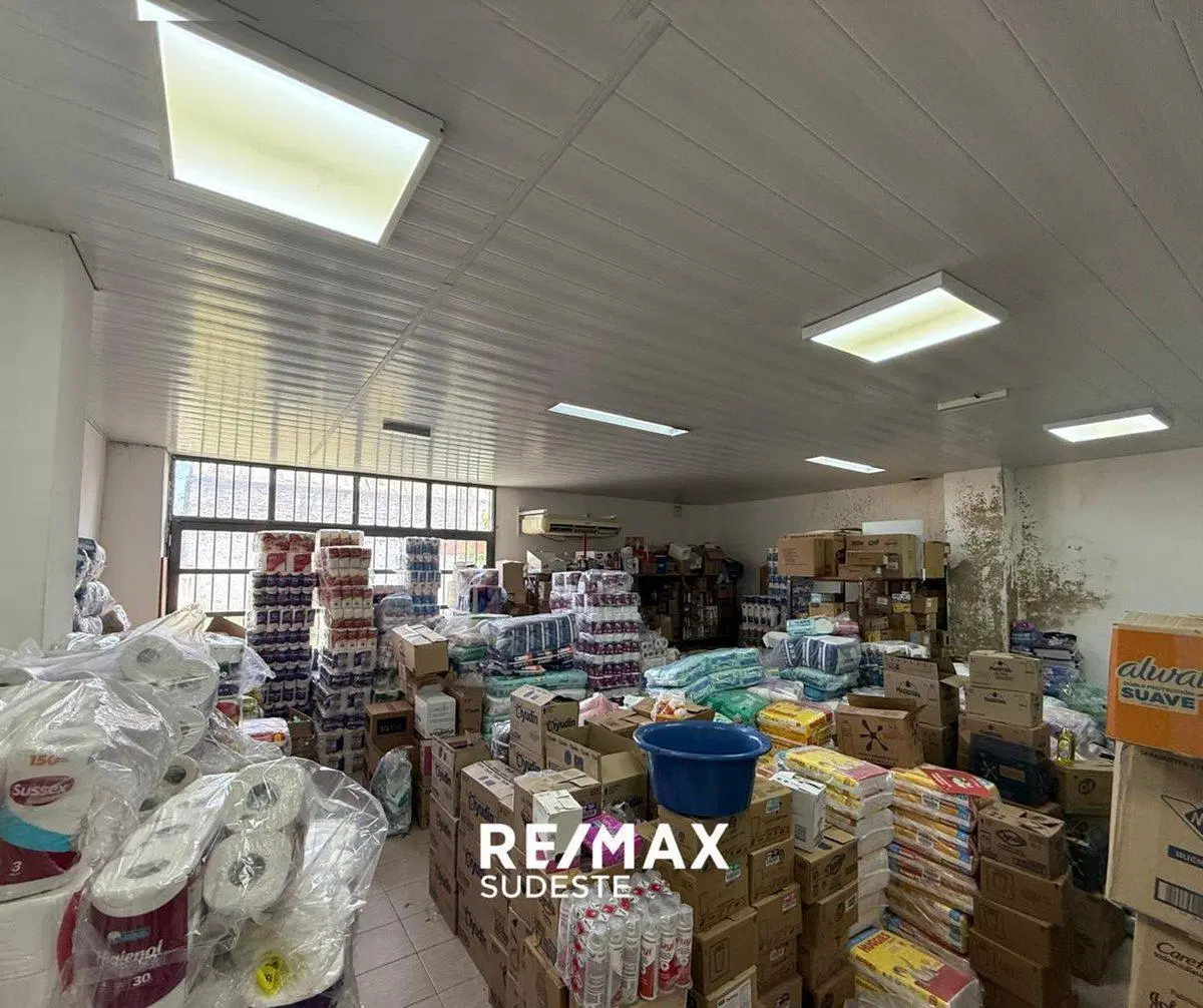 GRAN LOCAL COMERCIAL DONADO 500 EN PH 8