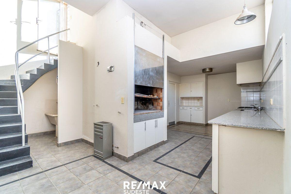 Foto de VENTA CASA DE ALTO - PLENO CENTRO-APTA CREDITO, imagen 5
