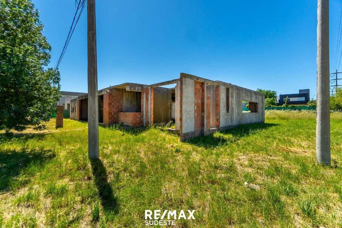 Venta Construcción a Terminar en Bo. San Ignacio 4
