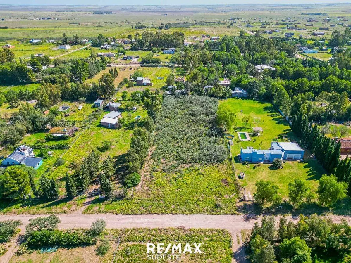Venta excelente lote Barrio Los Chañares 3