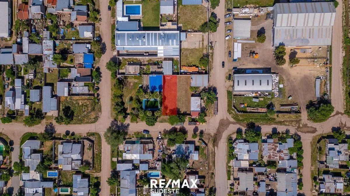 LOTE CERRADO. OPCION DE COMPRAR EL CONTIGUO 5