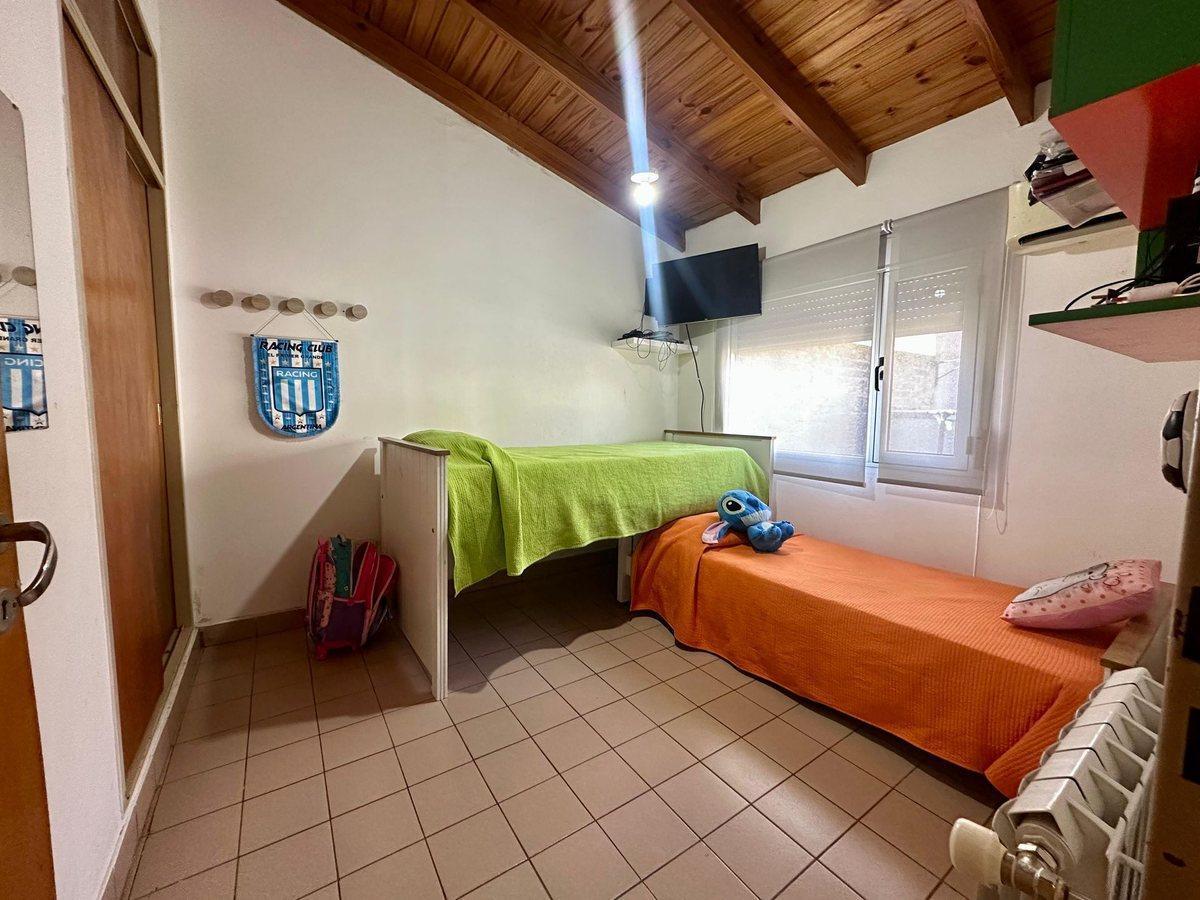 Foto de CASA EN VENTA EN POSTA ROLANDO AL 4000, imagen 1