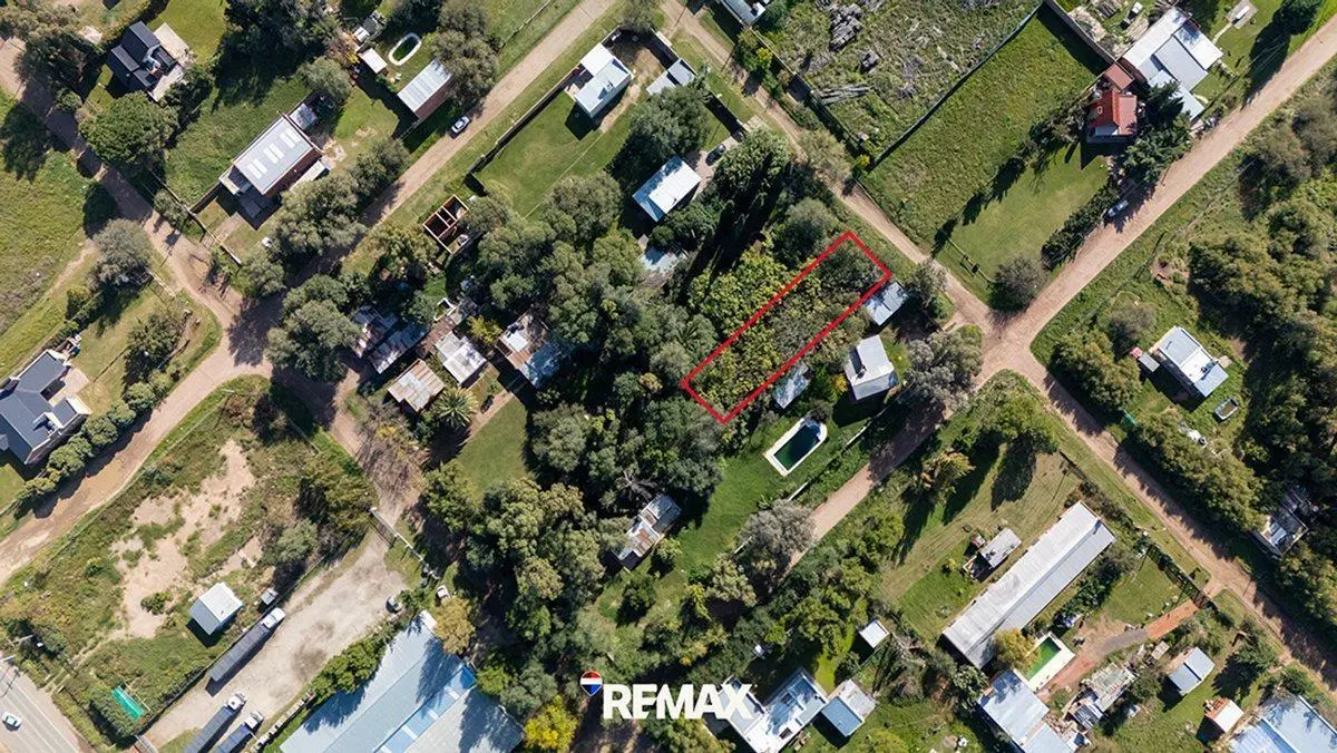 LOTE EN CHAÑARES 8