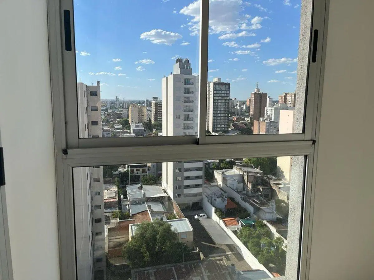 EXCELENTE DEPARTAMENTO UN DORMITORIO CON BALCON 2