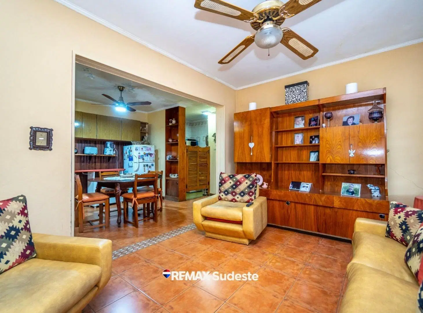 VENTA CASA MAS LOCAL EN MISIONEROS Y NEWTON 2