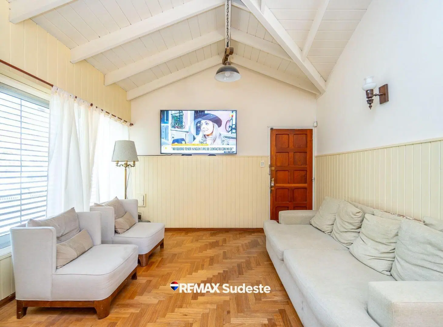 Casa en venta Barrio Palihue, Payro 499 5