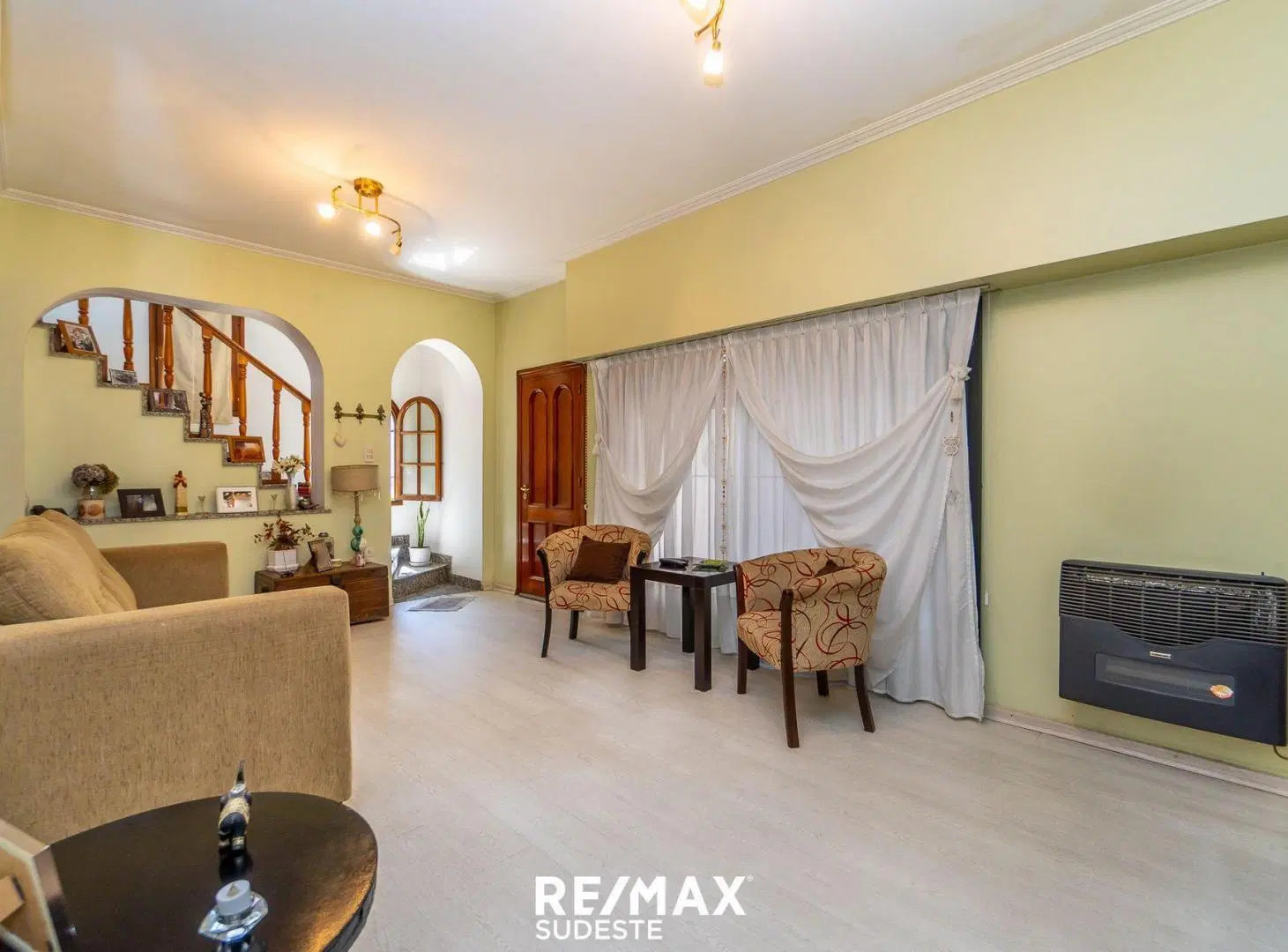 Excelente Casa en venta Centro 5