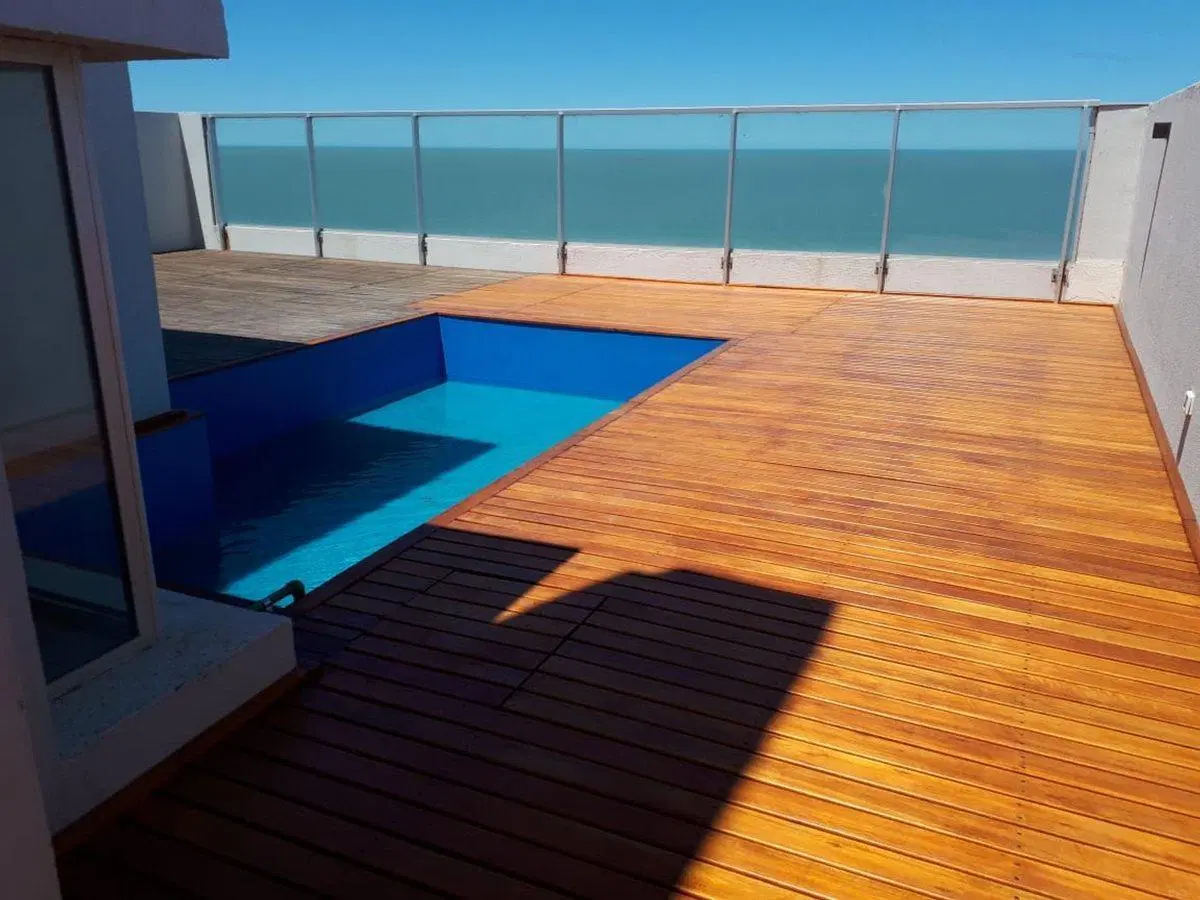 SEMIPISO EN VENTA FRENTE AL MAR EN MONTE HERMOSO 8