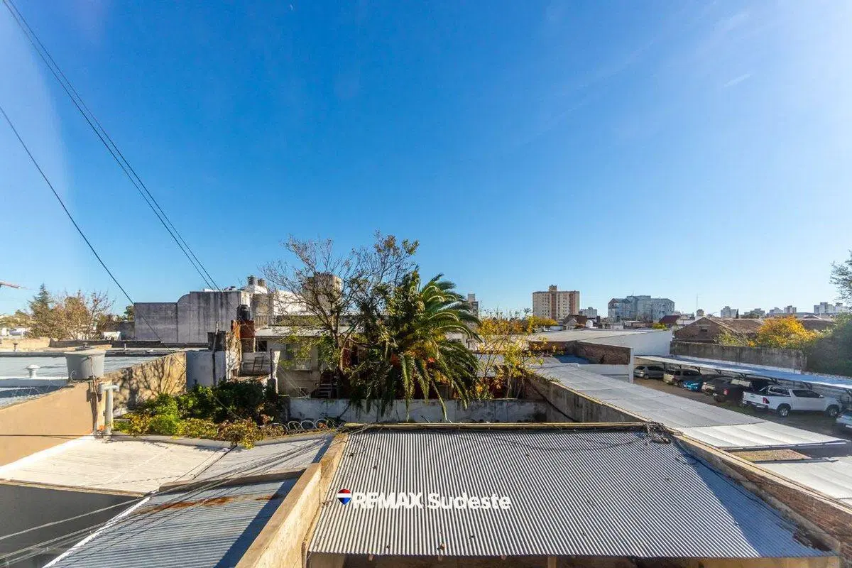 VENTA DEPTO. 2 DORM CON TERRAZA PROPIA GORRITI 700 4