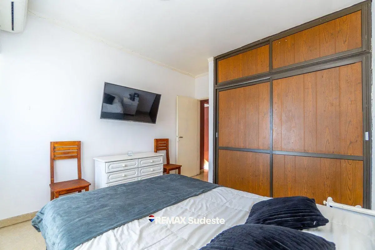 VENTA DEPTO. 2 DORM CON TERRAZA PROPIA GORRITI 700 5