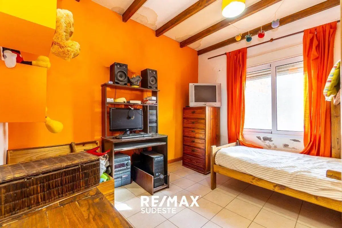 VENTA CASA EN INGENIERO WHITE APTA CRÉDITO 8