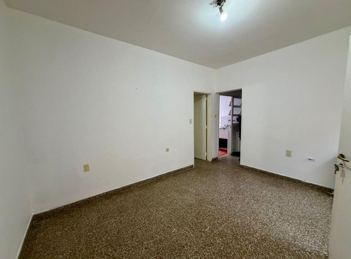 Foto de VENTA DEPARTAMENTO INTERNO PLANTA BAJA, imagen 1