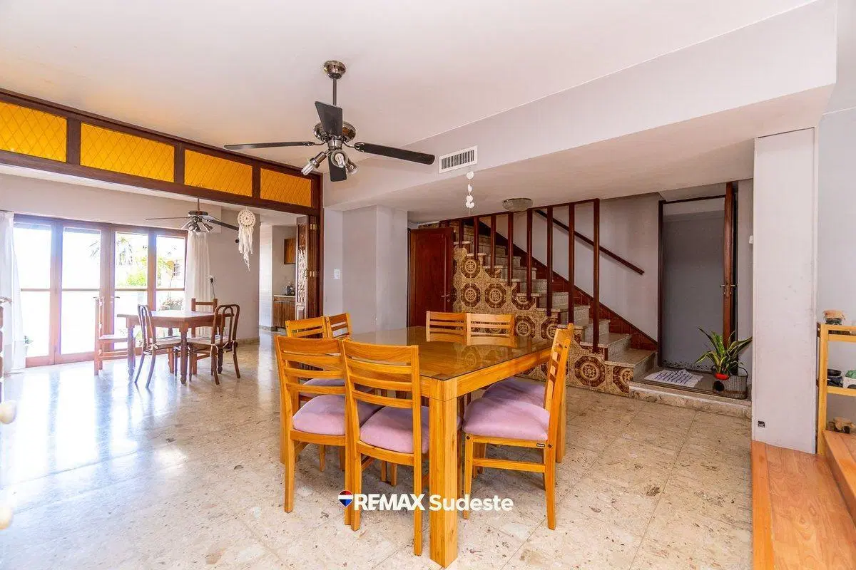 VENTA CASA TRADICIONAL EN EL CENTRO AMPLIO LOTE 2