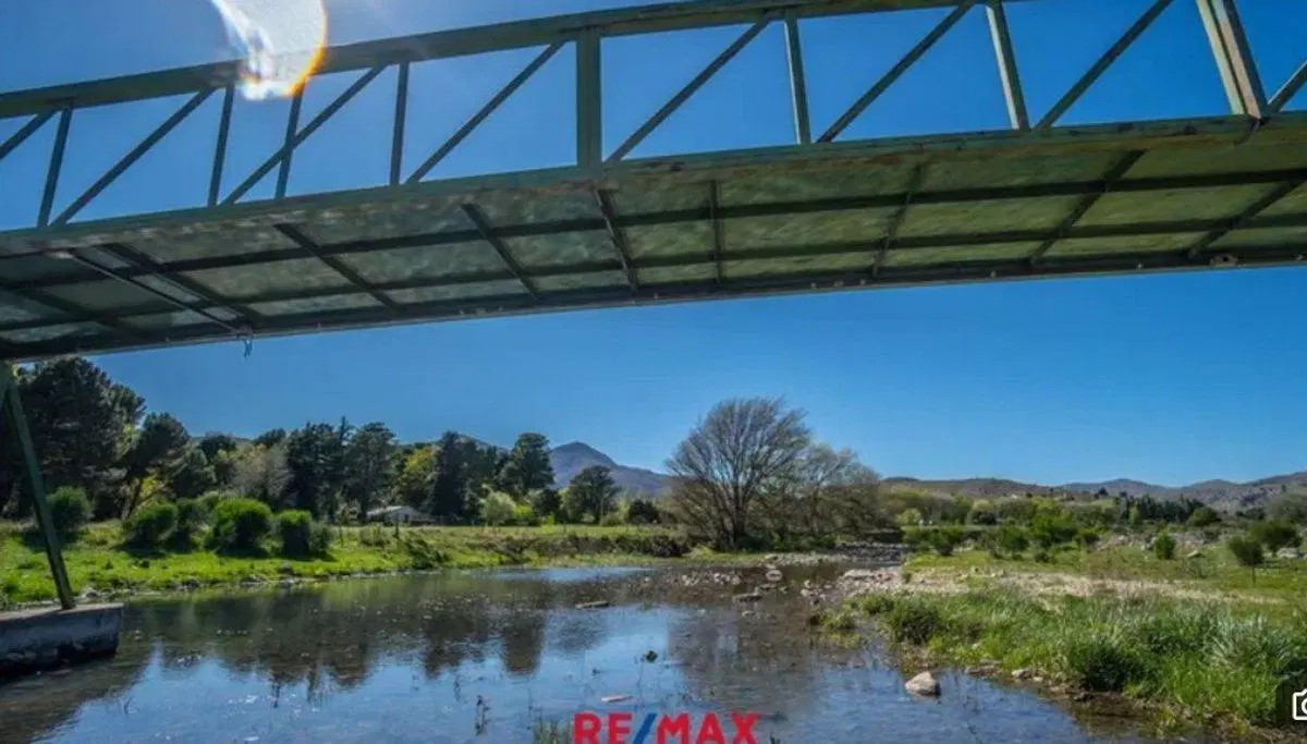 LOTE EN VILLA LA GRUTA , VISTA AL ARROYO Y SIERRAS 2