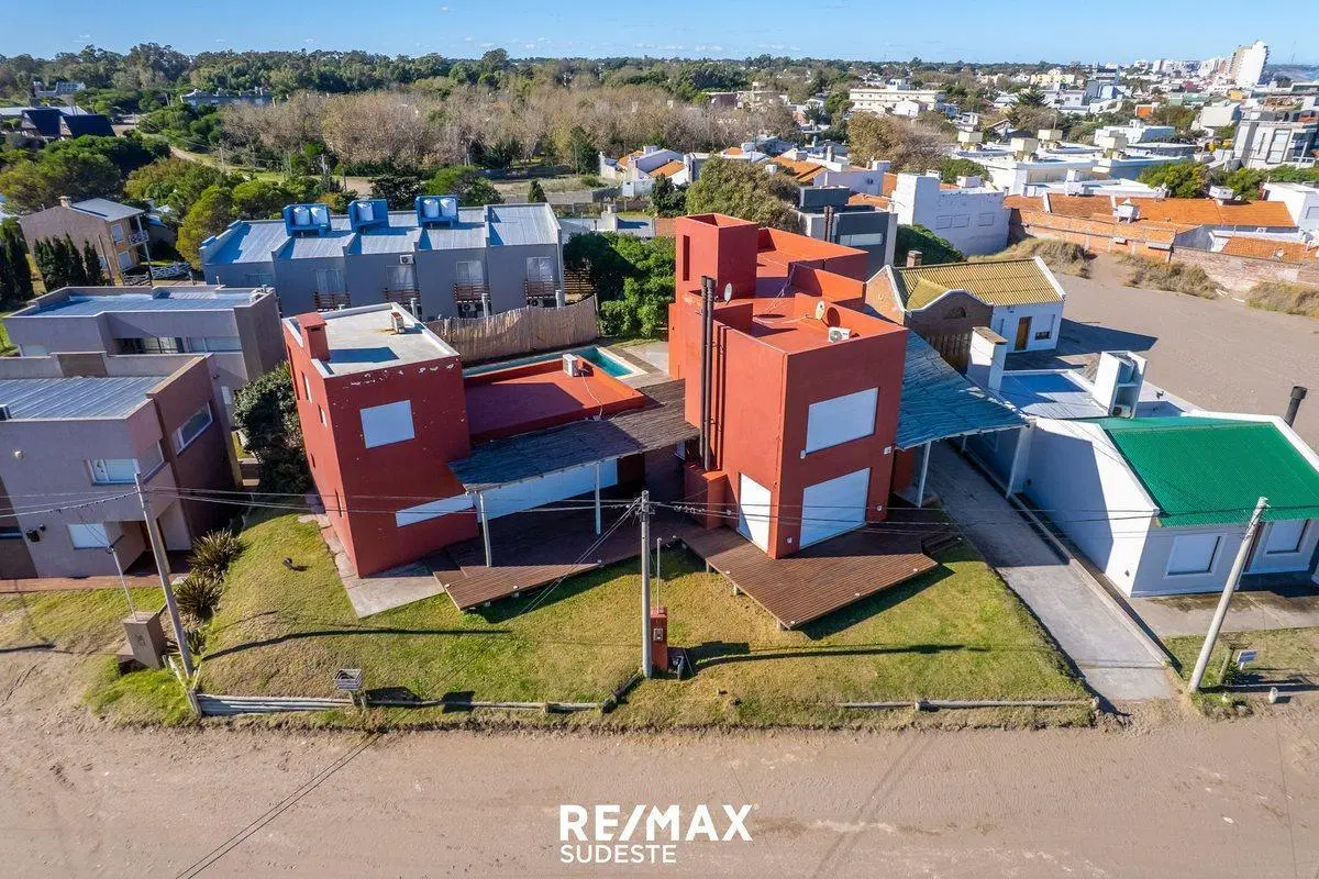 VENTA CASA DE LUJO SOBRE DOS LOTES FRENTE AL MAR 5