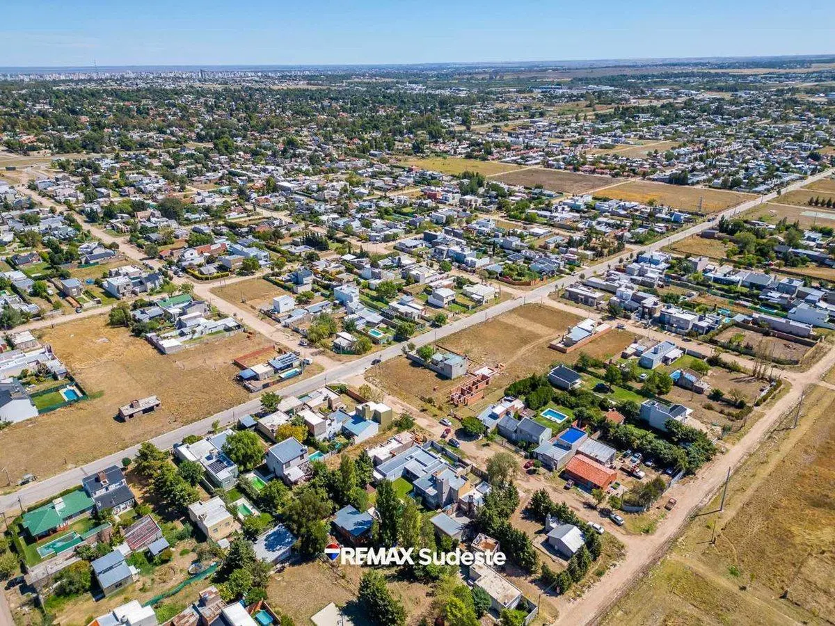 VENTA LOTE BARRIO LOS HORNEROS 2