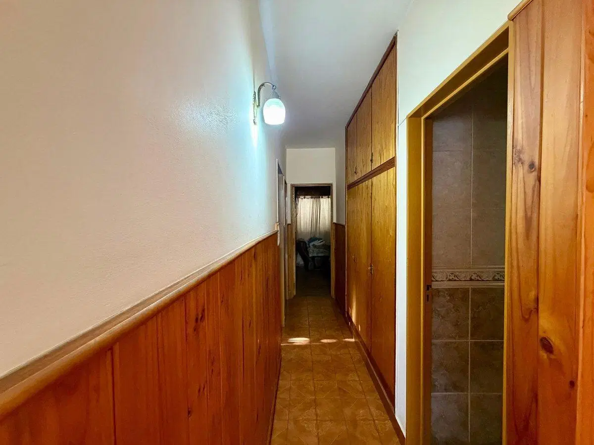 CASA EN VIAMONTE AL 2263 5