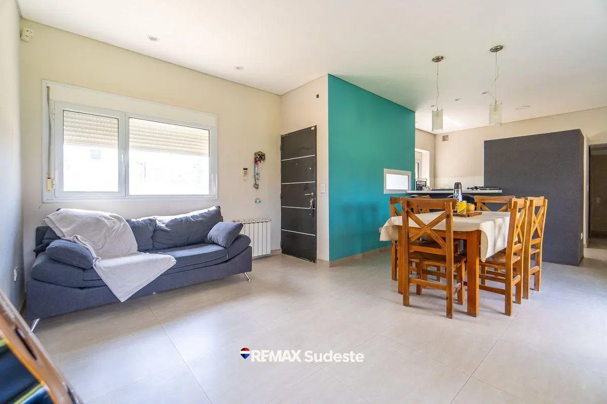 Casa moderna |APTA CRÉDITO| Gran lote y quincho 2