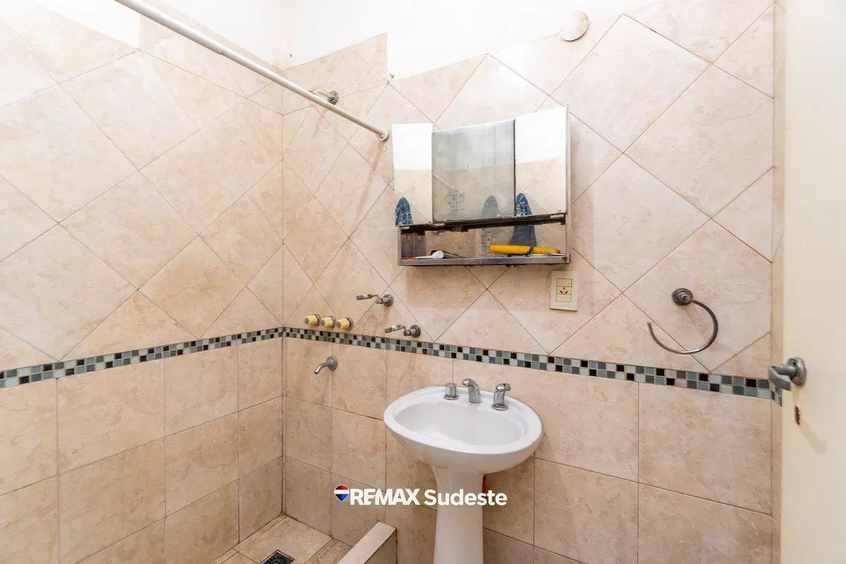 2 CASAS EN VENTA - BARRIO GRUMBEIN 8