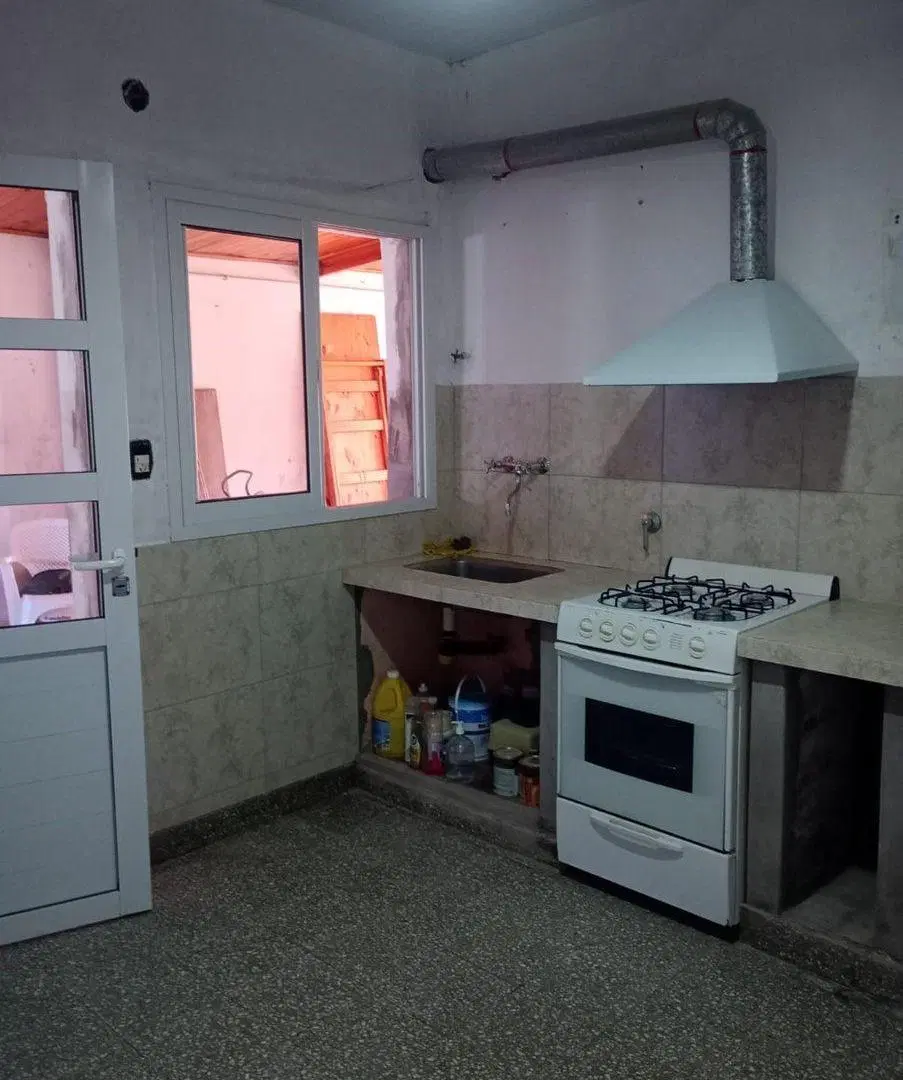 VENTA DE CASA 3 DORMITORIOS EN GRAL D. CERRI 2