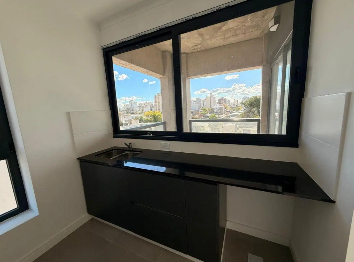 VENTA DPTO 1 DORMITORIO A ESTRENAR EN TORRE CRONO 8