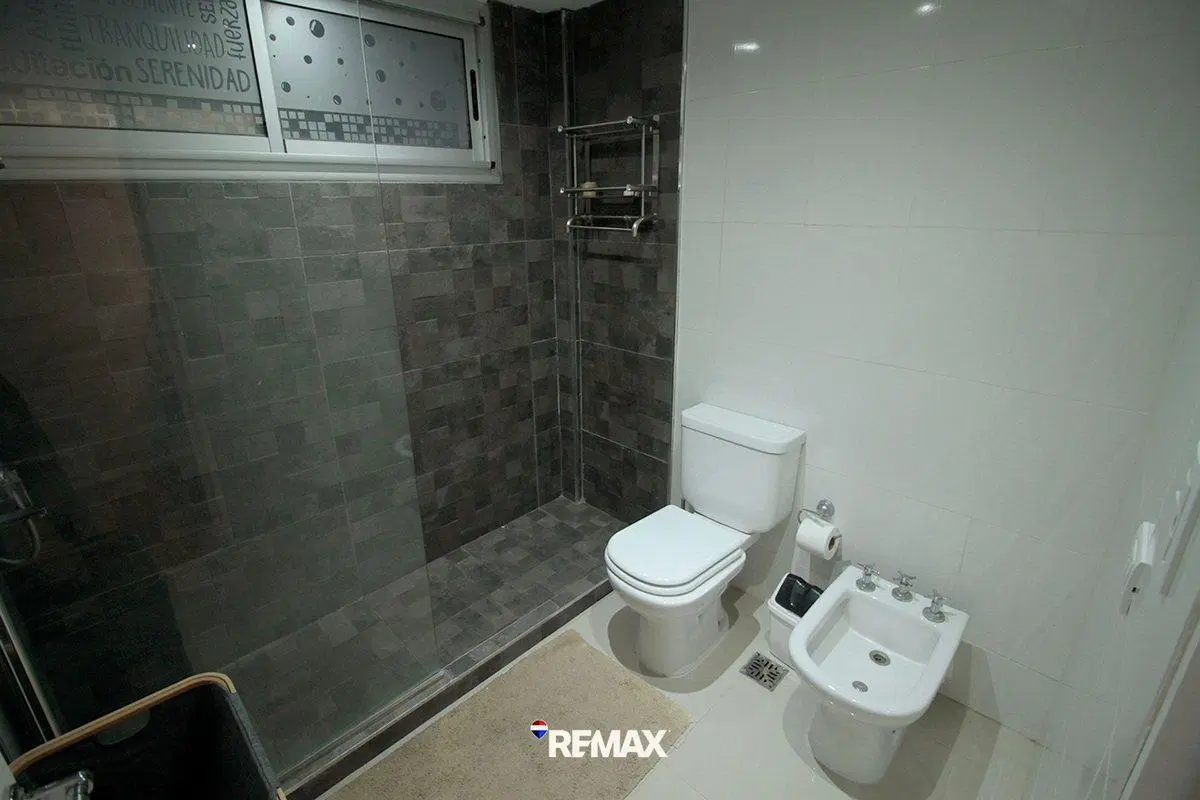VENTA DE DEPARTAMENTE FRENTE AL MAR EN MH DEL ESTE 8