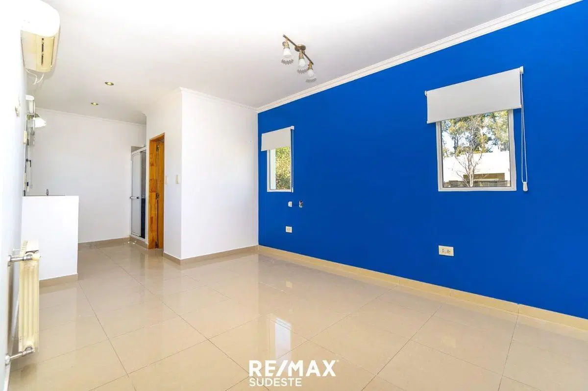 VENTA HERMOSA CASA EN BARRIO PAGO CHICO 2