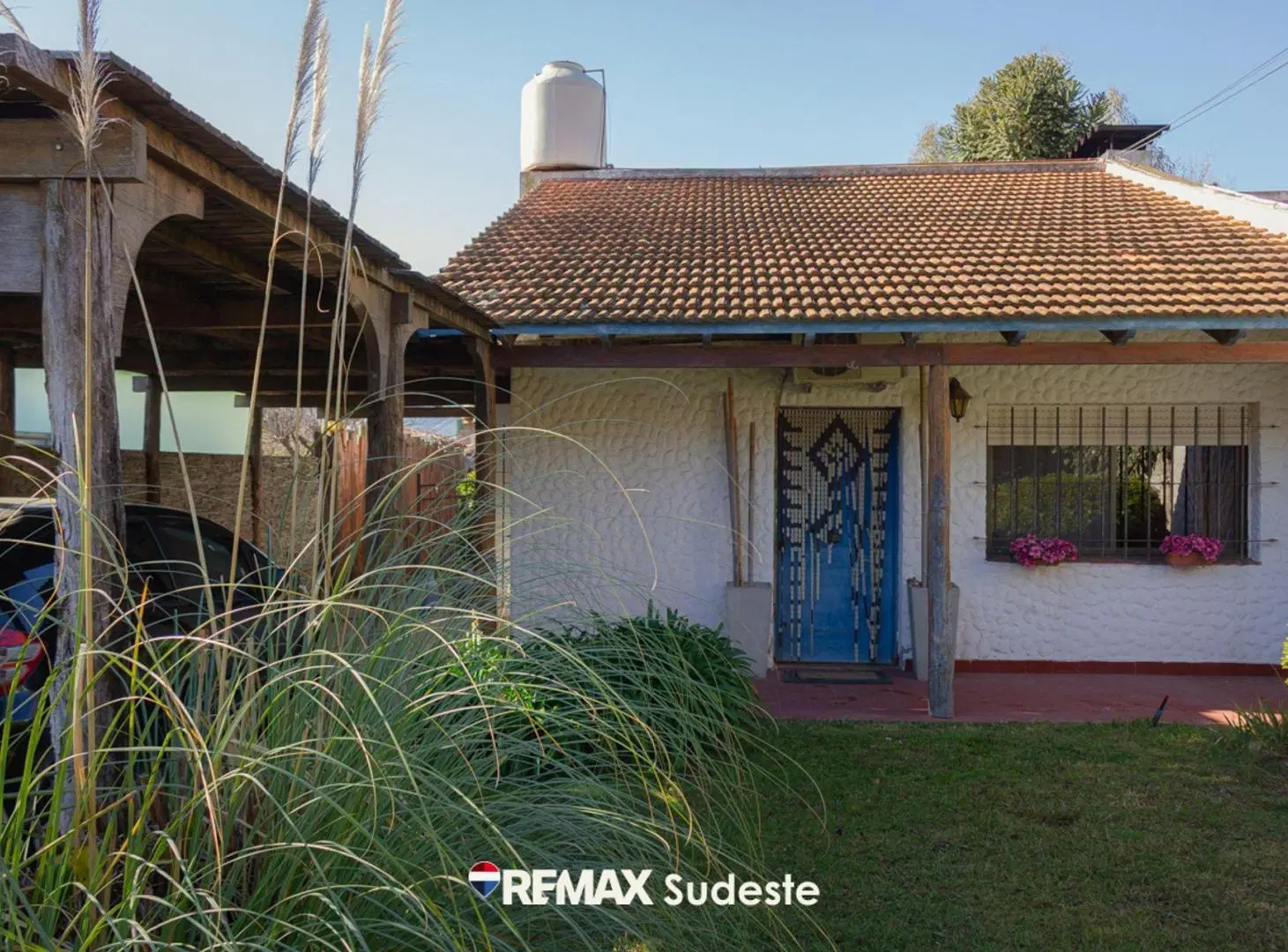 CASA 2 DORMITORIOS CON PILETA APTA CREDITO 5