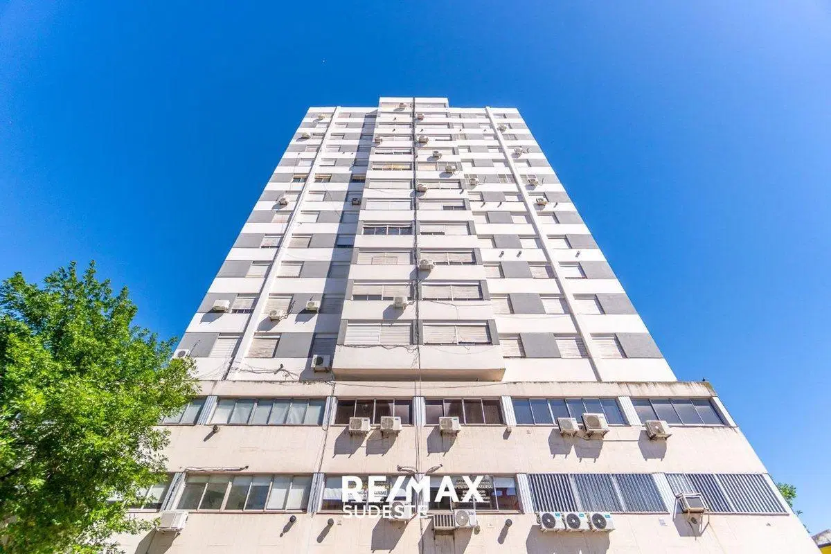 VENTA- DEPARTAMENTO 3 DORMITORIOS -CENTRO 4