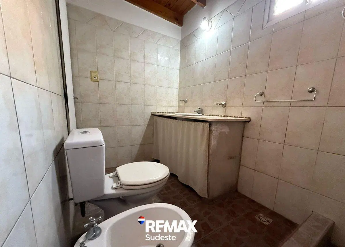 CASA APTA CREDITO ESQUIU Y ESTOMBA 8