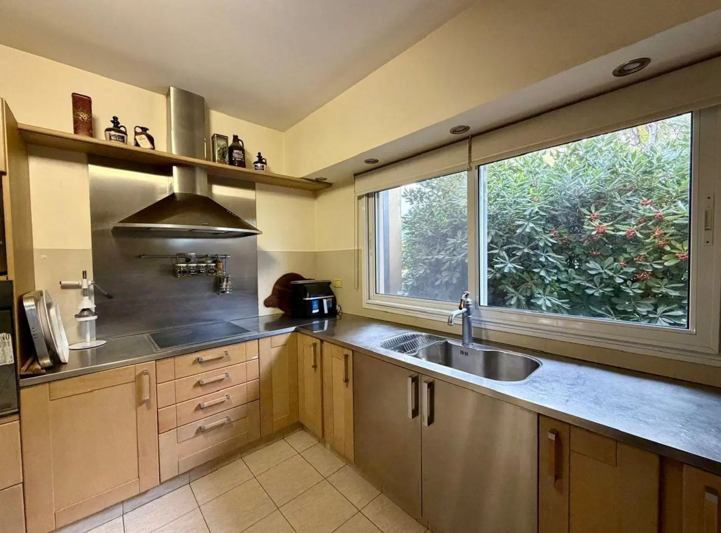 VENTA CASA EN BARRIO BOSQUE ALTO 2