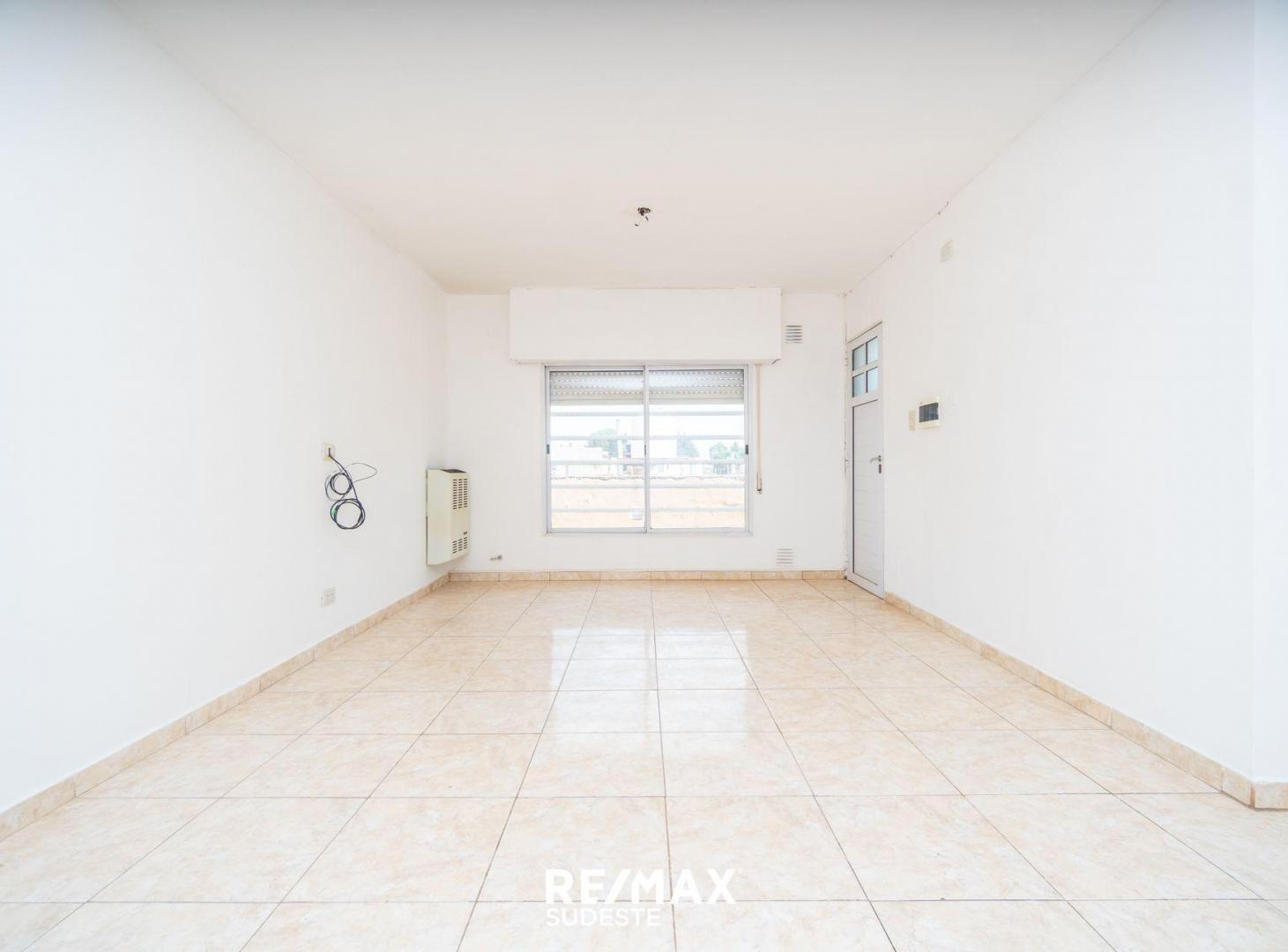 Foto de Complejo de 4 DPTOS Modernos de 1 Dorm. + lote., imagen 5