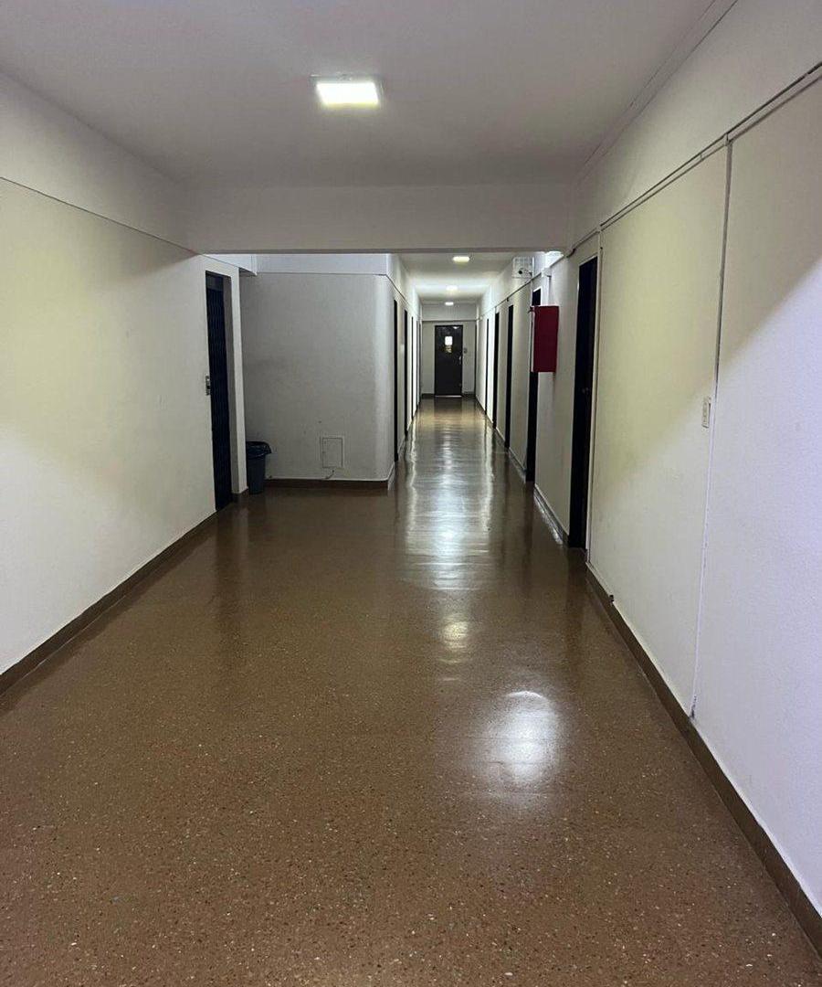 Foto de VENTA OFICINA PLENO CENTRO, imagen 5
