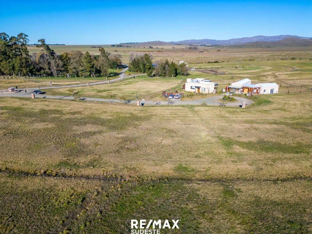 VENTA LOTE, EN BARRIO PRIVADO LAS VERBENAS 1 8