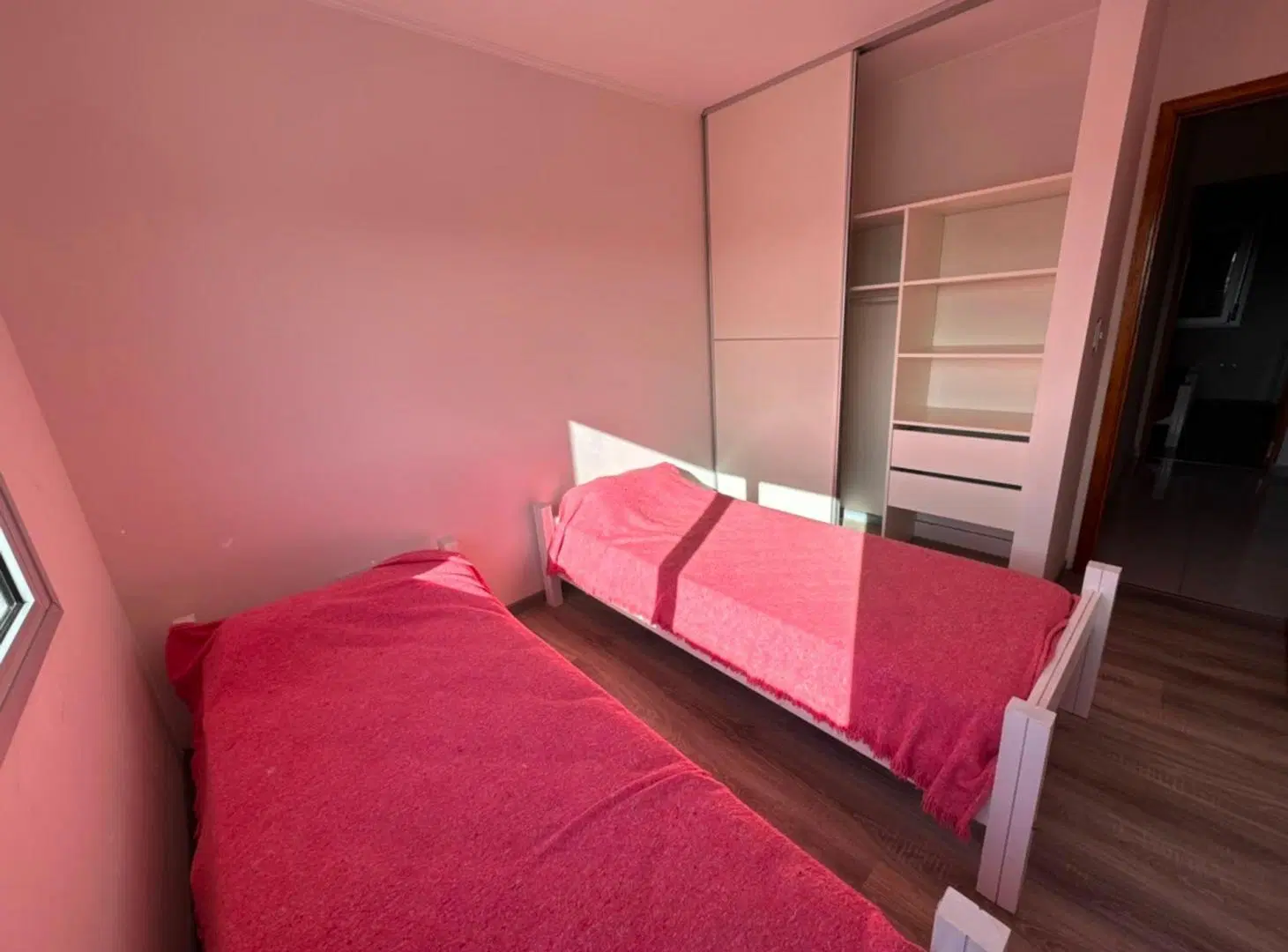 VENTA SEMIPISO FRENTE AL MAR C/COCHERA Y FINANCIAC 8