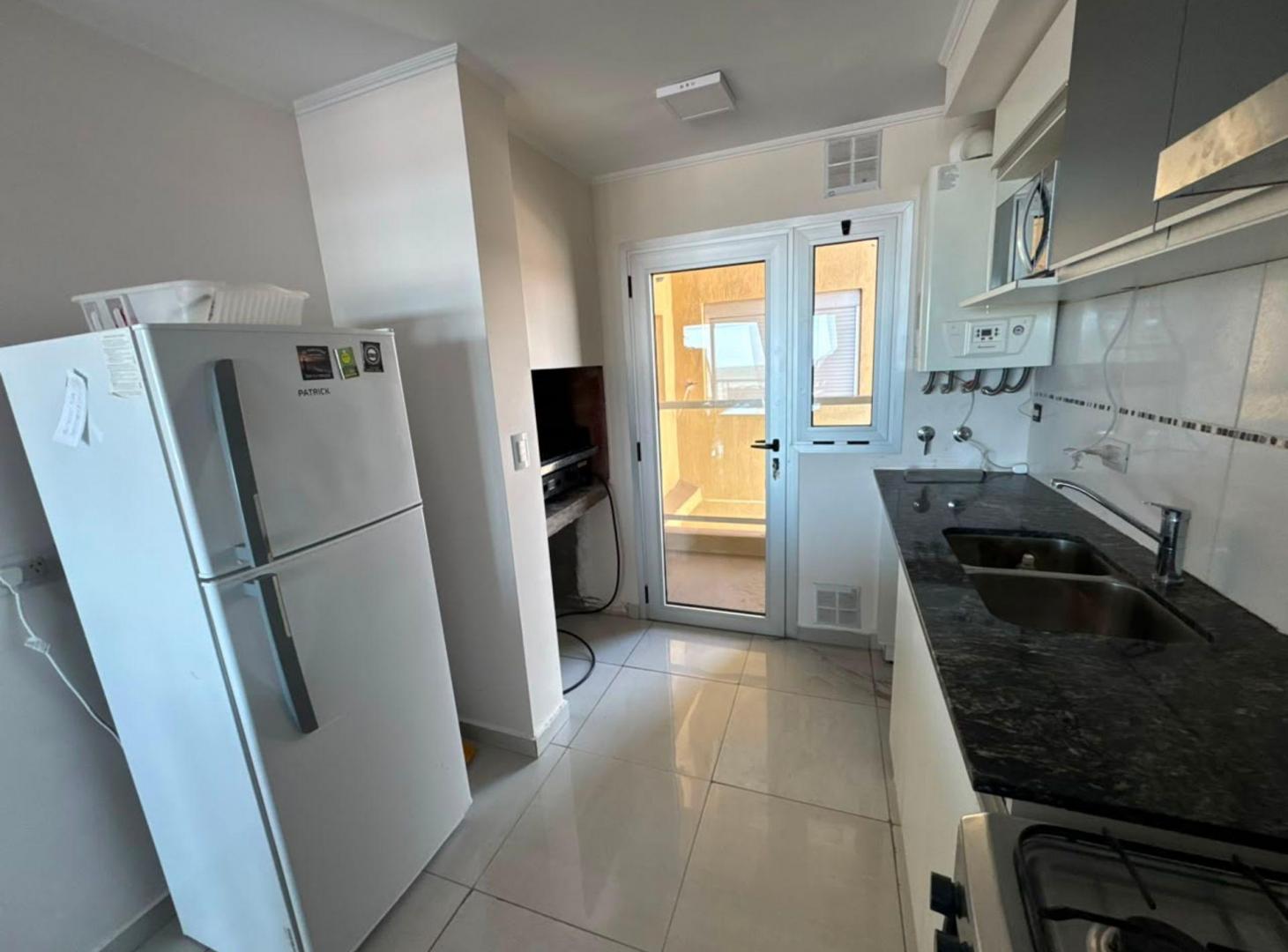 Foto de VENTA SEMIPISO FRENTE AL MAR C/COCHERA Y FINANCIAC, imagen 5