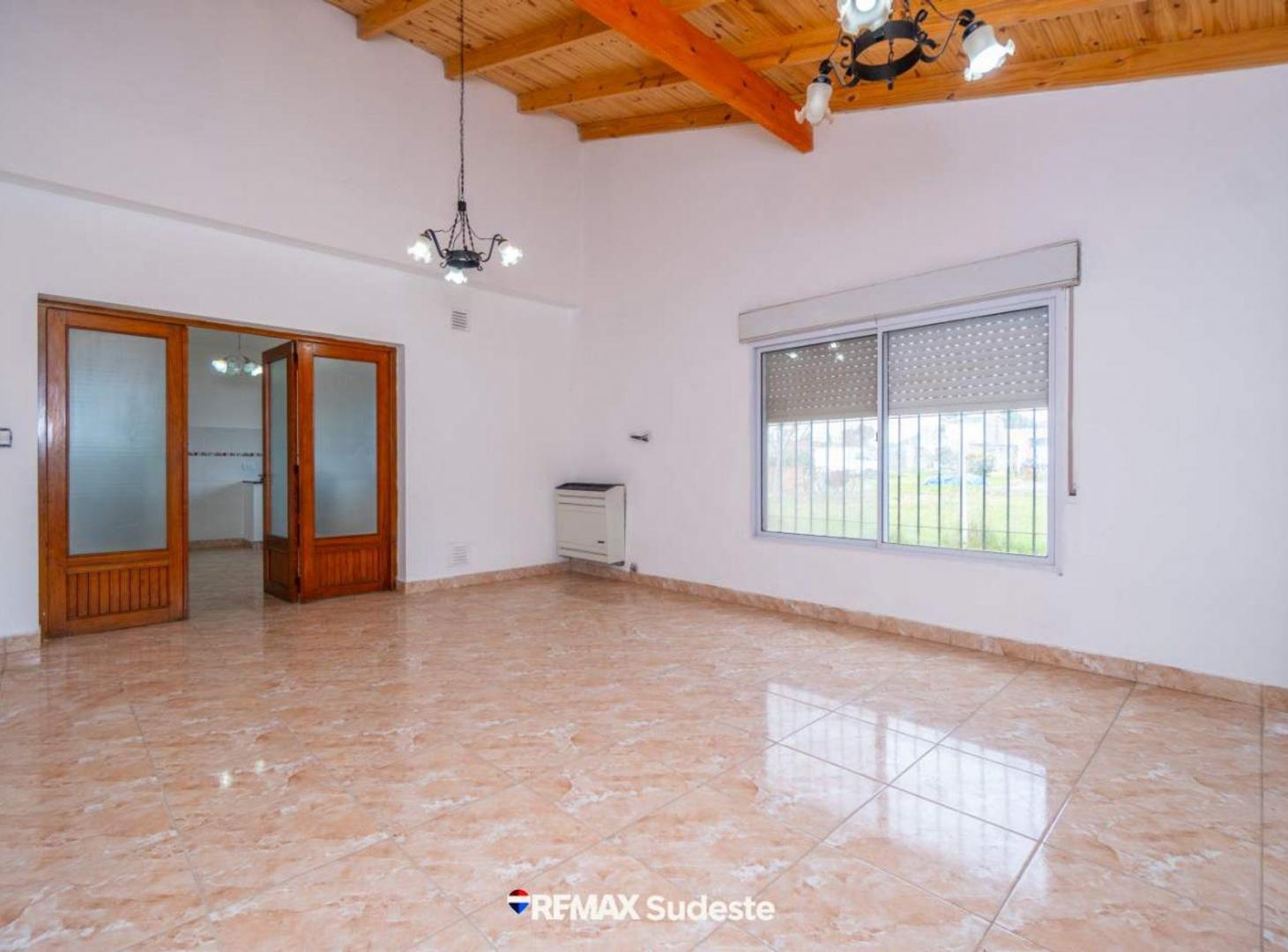 Foto de VENTA CASA DOS DORMITORIOS PATIO LOS HORNEROS, imagen 2
