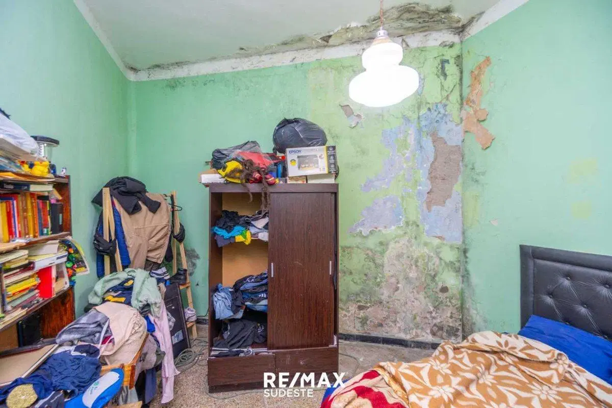 VENTA CASA PARA REFACCIONAR 8