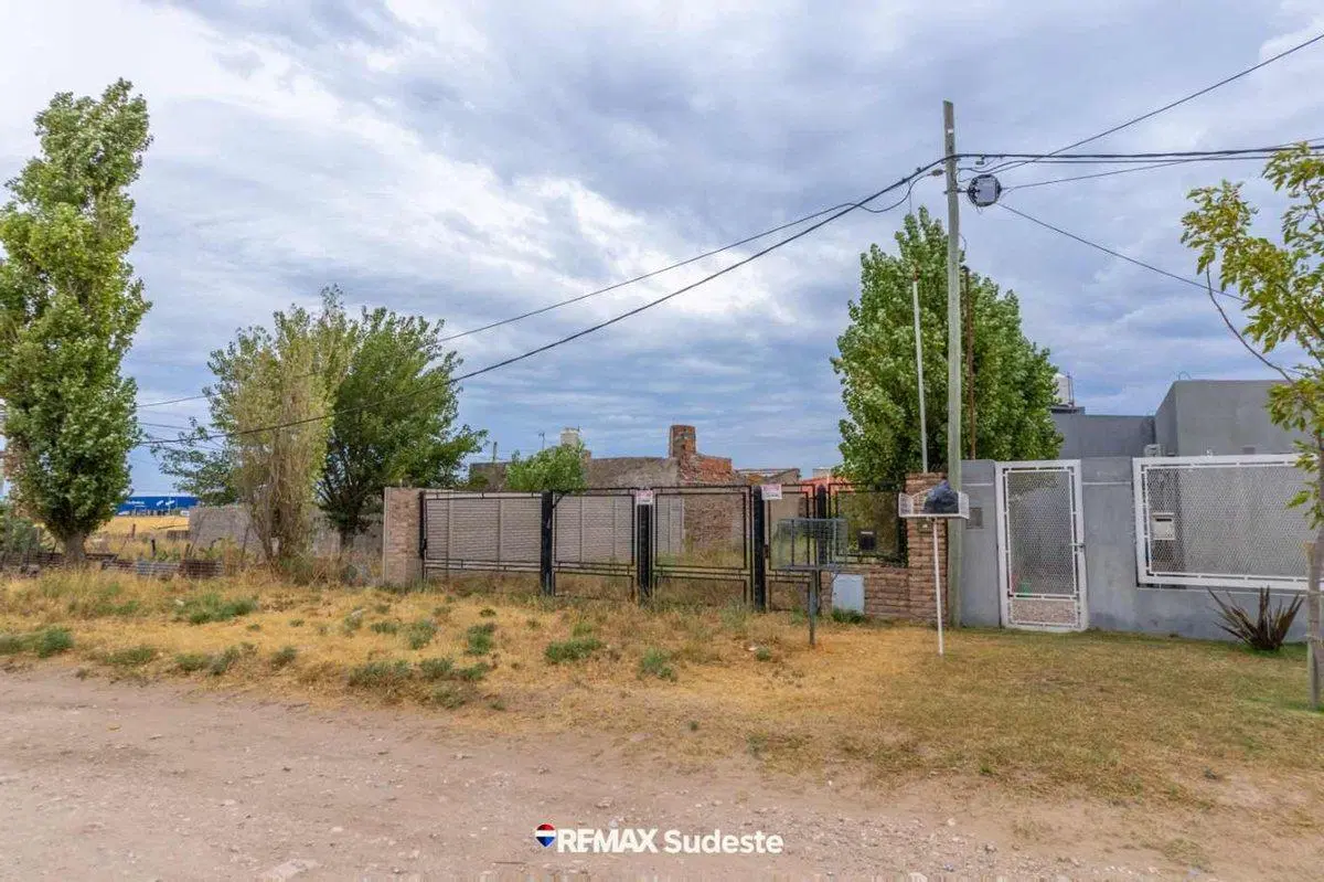 LOTE EN VILLA HIPODROMO 1