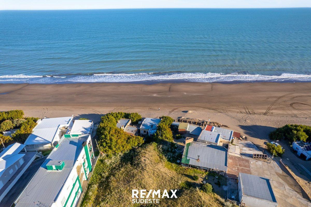Foto de VENTA EN BLOQUE 6 LOTES FRENTE AL MAR MAS CONTRUC, imagen 1