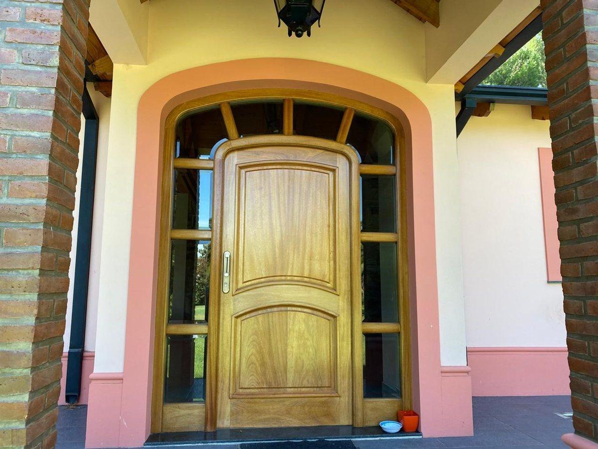 Foto de CASA DE CATEGORIA EN BARRIO LAS LOMITAS., imagen 4