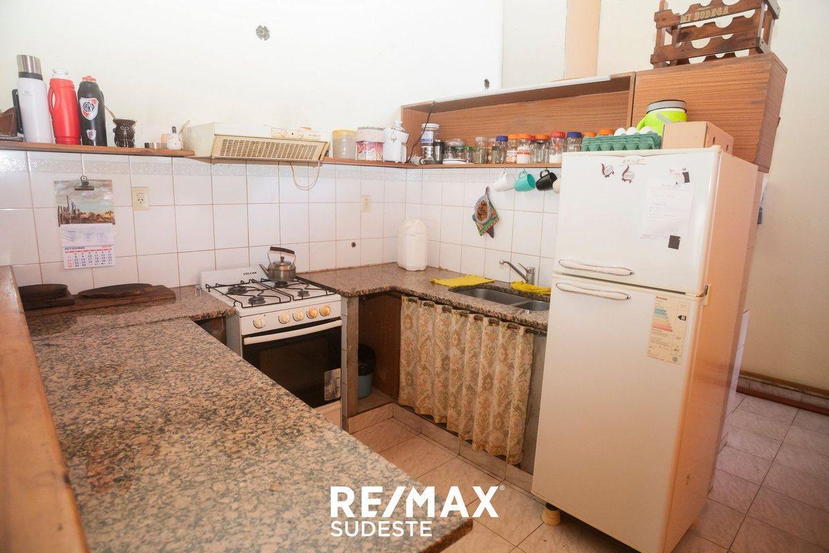 Foto de VENTA-CASA DE 3 DORMITORIOS MAS LOCAL, imagen 5