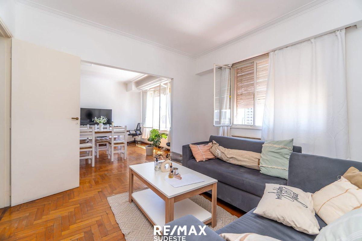 Foto de VENTA SEMIPISO EN EL CENTRO DE LA CIUDAD, imagen 2