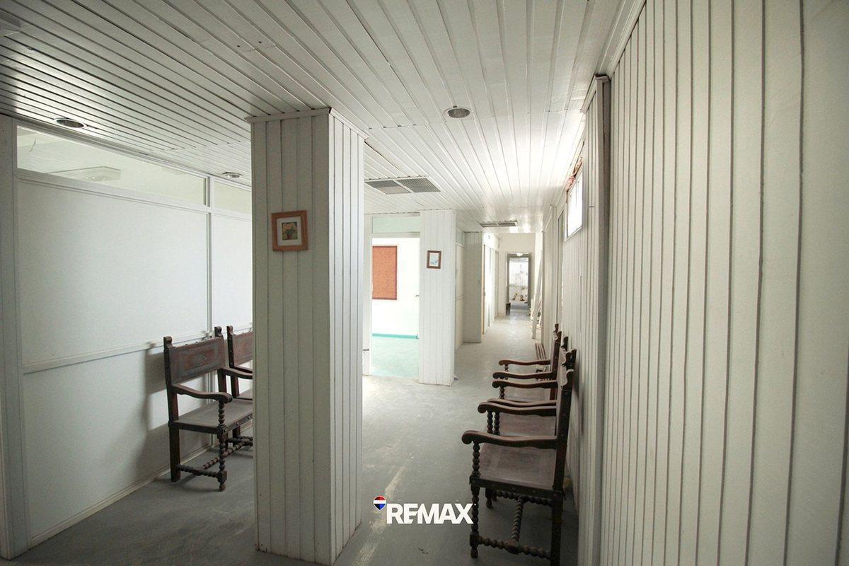 Foto de ALQUILER OFICINAS EN BLOQUE 130 M2 COLON Y DRAGO, imagen 5