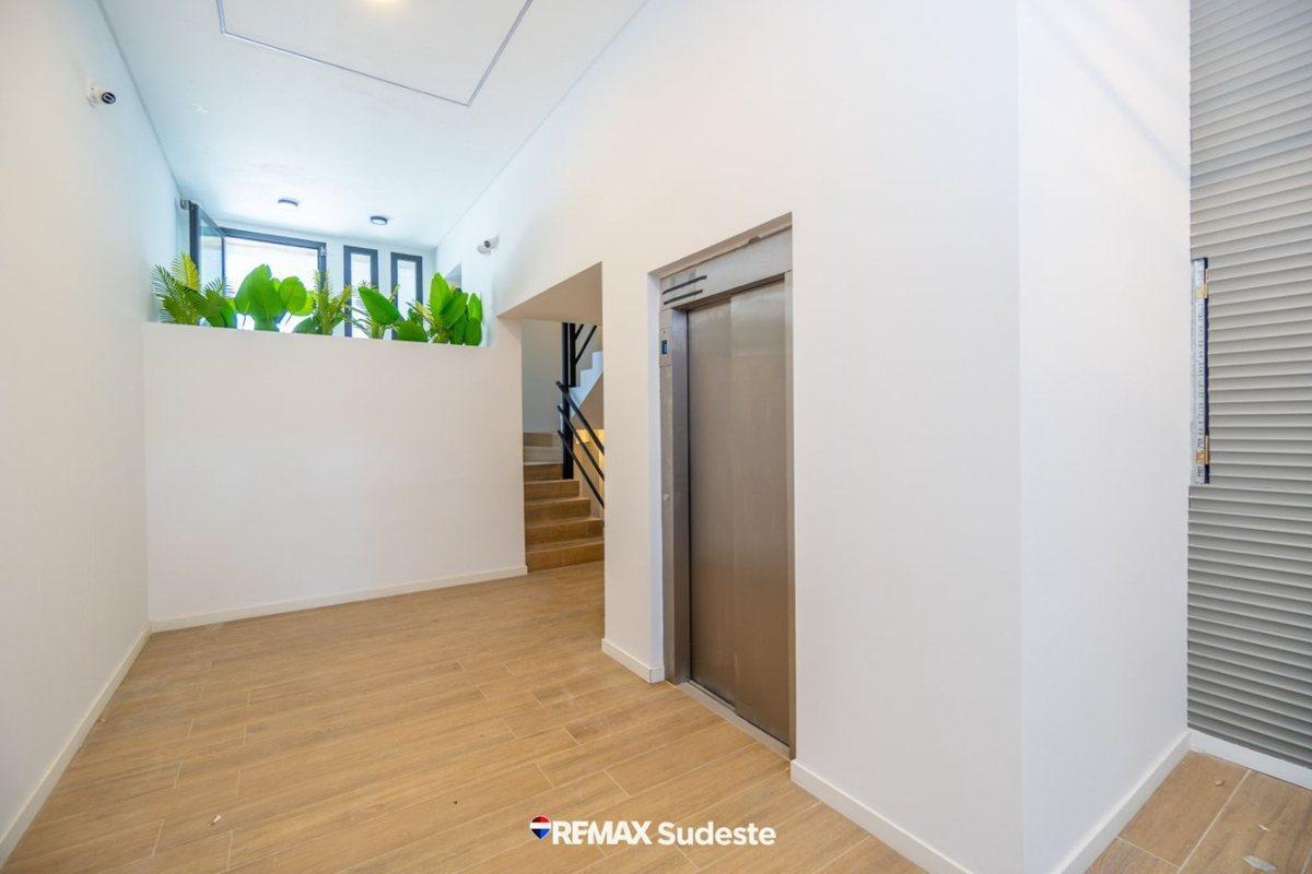 Foto de VENTA DEPTO 3 AMB COCHERA CENTRO MONTE HERMOSO, imagen 3