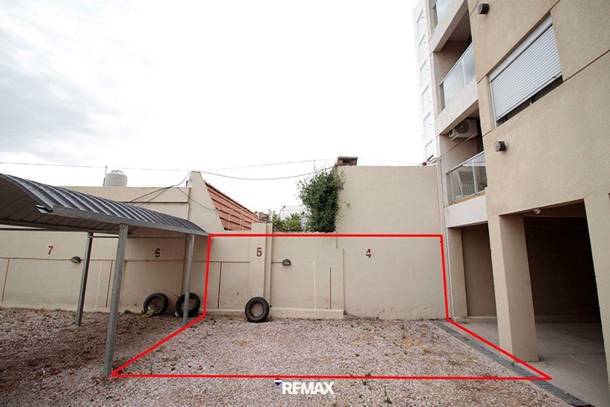 Foto de COCHERAS GUEMES 900, imagen 1