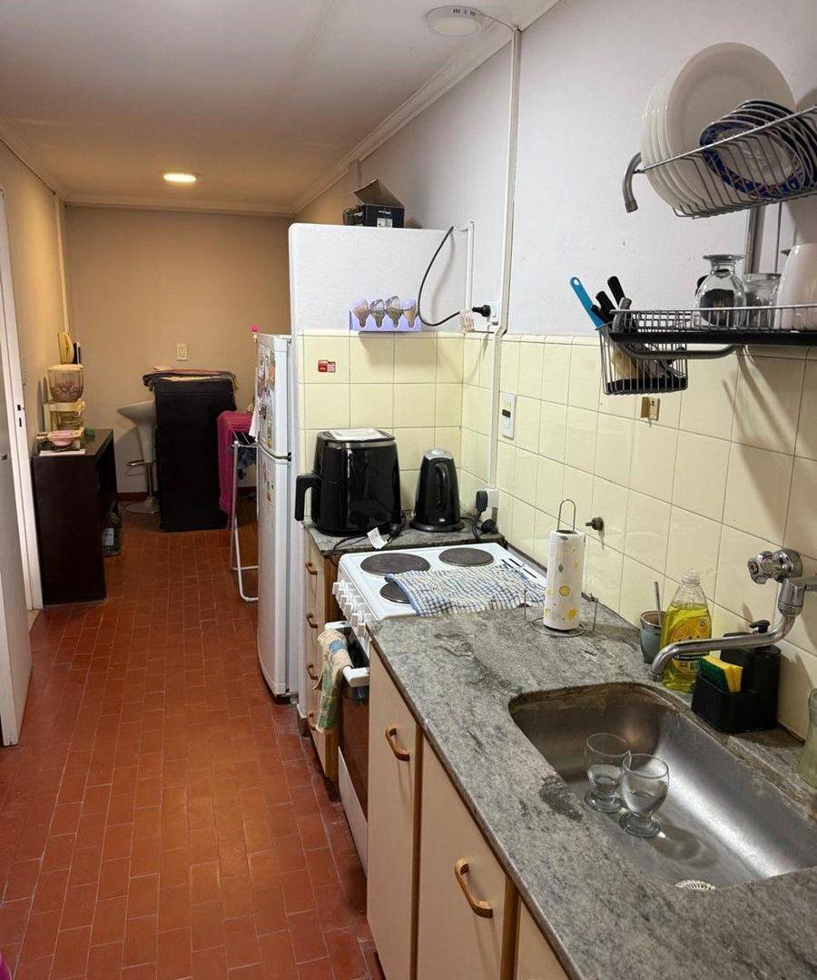Foto de Departamento centrico 2 dormitorios con balcon, imagen 4