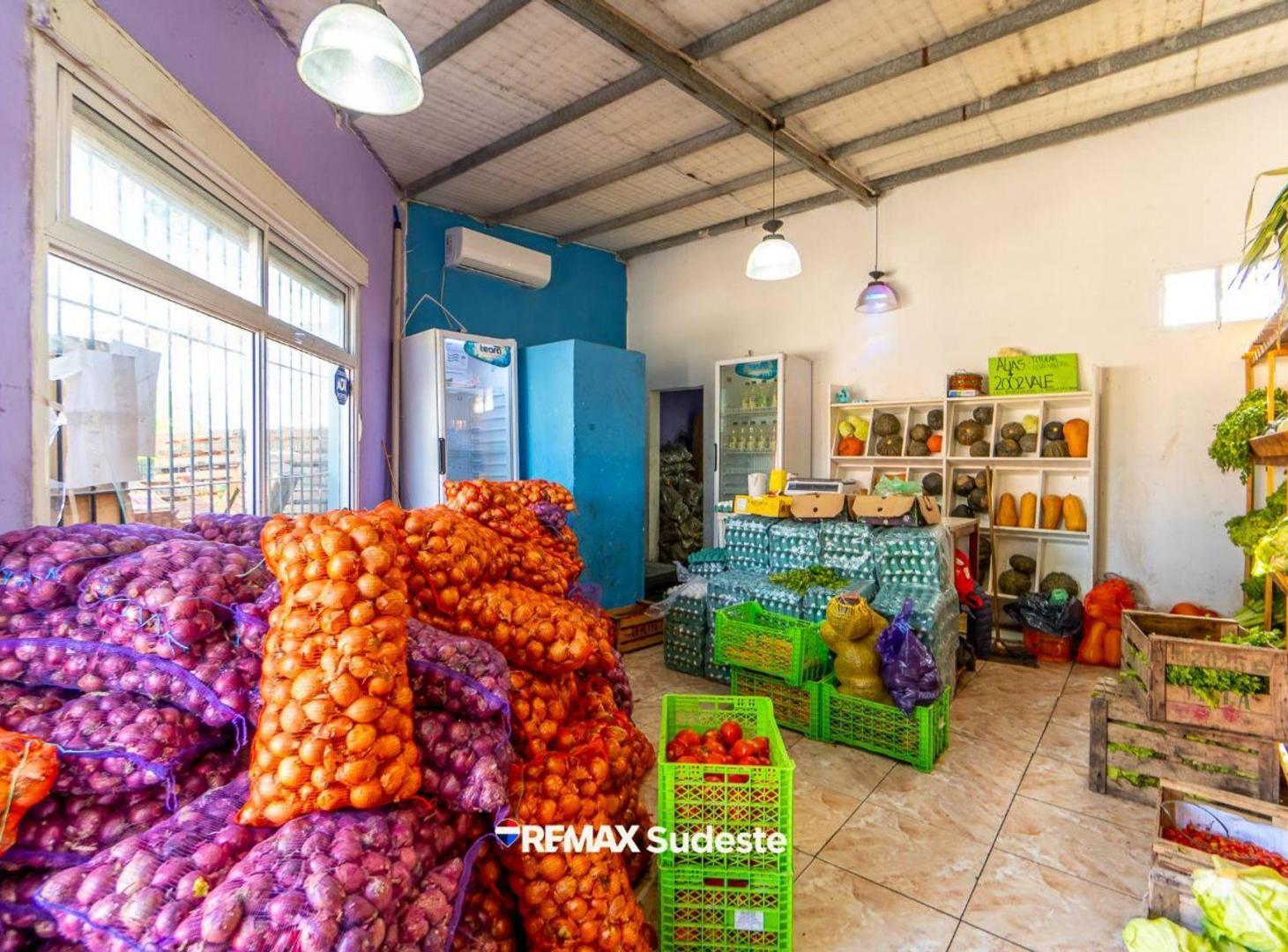 Foto de VENTA LOCALES y DEPARTAMENTOS GRUMBEIN, imagen 2