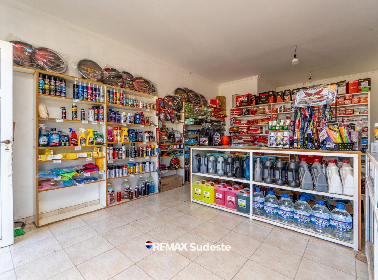 Foto de VENTA LOCALES y DEPARTAMENTOS GRUMBEIN, imagen 1
